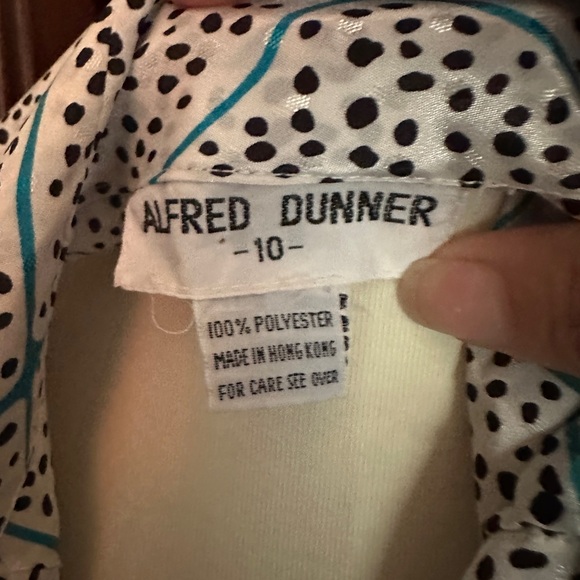 VINTAGE Alfred Dunner Pussybow Graphic Blouse Sz S/M - Picture 10 of 10
